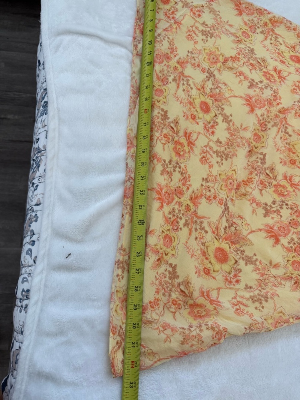 Vintage Chadwicks 100% Silk Floral Maxi Skirt Yellow Elastic Waist Size Large - Picture 8 of 8